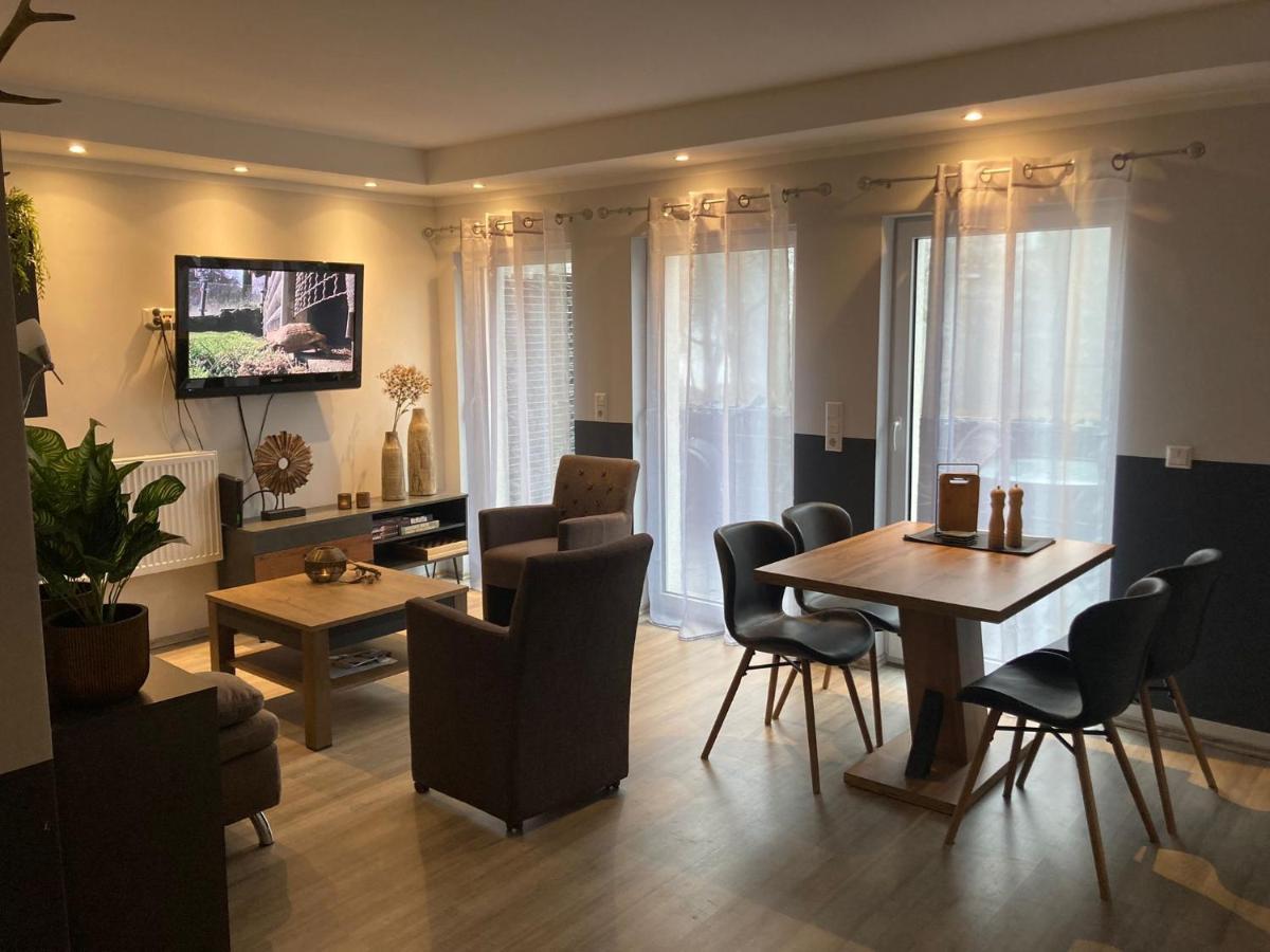 Comfortable 4-Person Apartments Winterberg เมเดบาค ภายนอก รูปภาพ