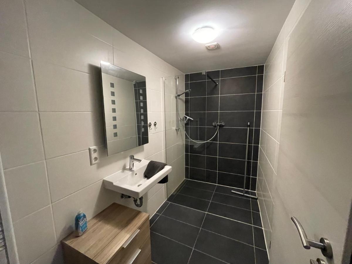 Comfortable 4-Person Apartments Winterberg เมเดบาค ภายนอก รูปภาพ
