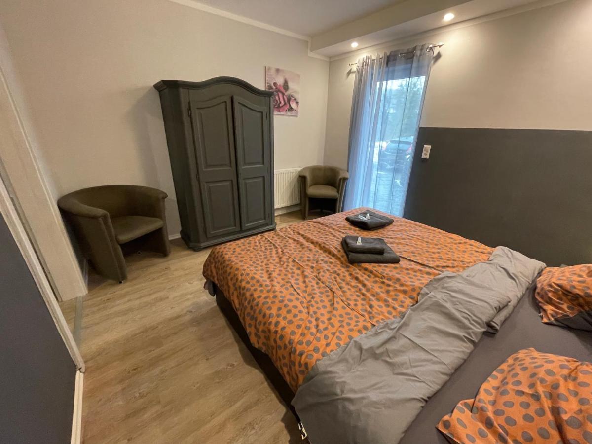 Comfortable 4-Person Apartments Winterberg เมเดบาค ภายนอก รูปภาพ